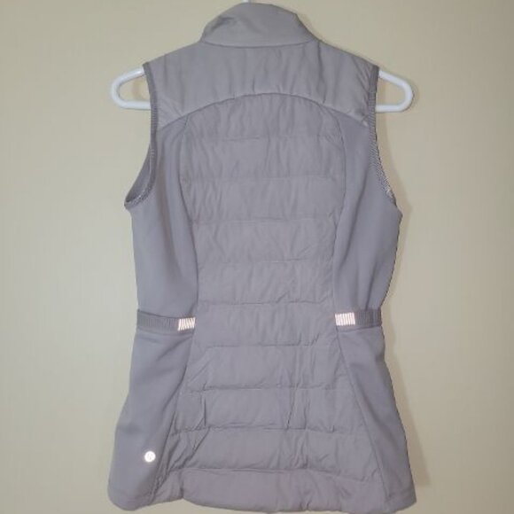 Lululemon Down For It All Vest  Dark Chrome grey  sz 6  run gym - Picture 6 of 6